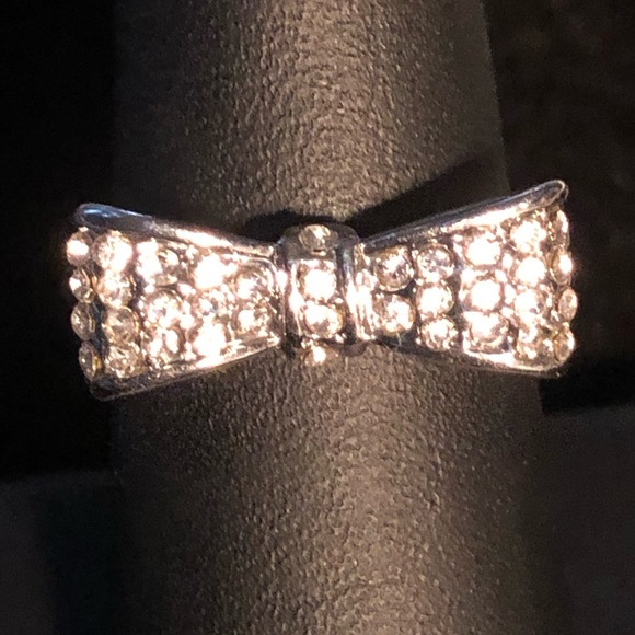 NIP 925 Silver Bowtie Ring with crystals, Size 8 - Picture 8 of 10